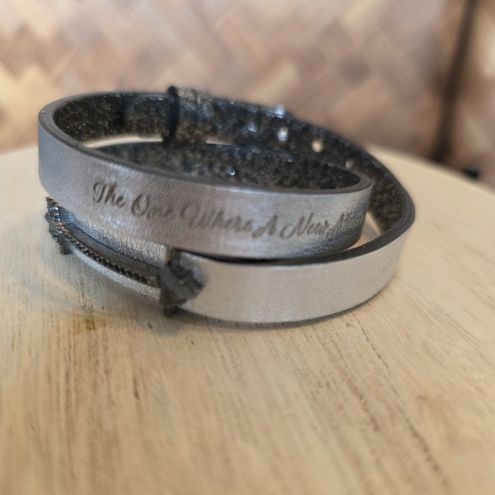 The One‎ Where Adventure Begins Wrap Bracelet Arrow Silver Glitter Sparkle